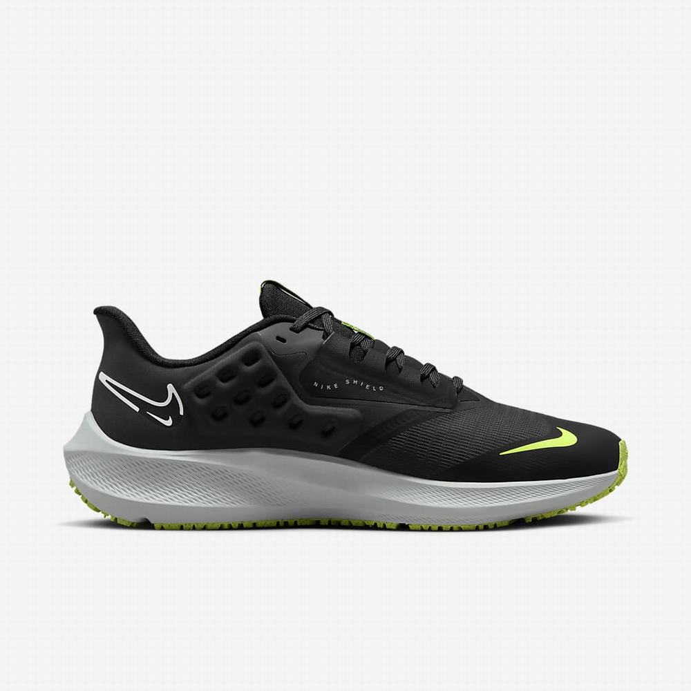 Bezecke Topanky Nike Air Zoom Pegasus 39 Shield Panske Čierne Tmavo Siva Biele | SK693540