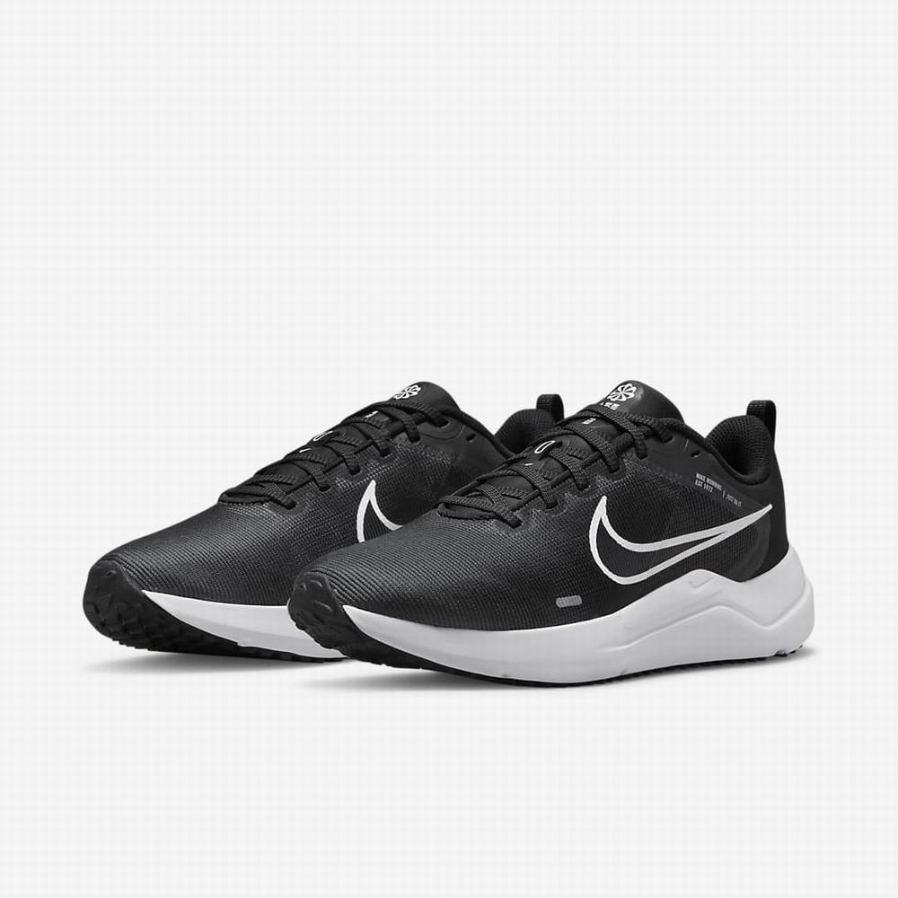 Bezecke Topanky Nike Downshifter 12 Damske Čierne Siva Platina Biele | SK089625