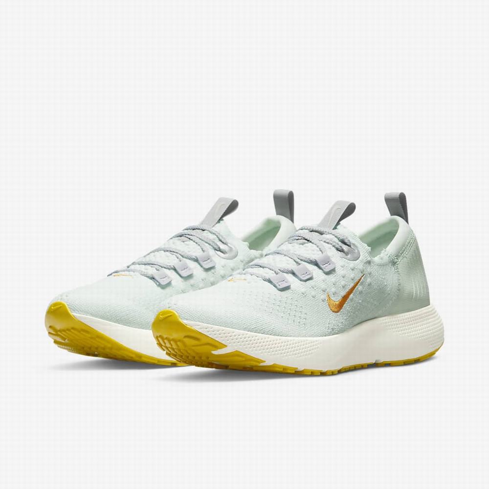 Bezecke Topanky Nike Escape Run Flyknit Damske Zelene Siva Platina | SK094825