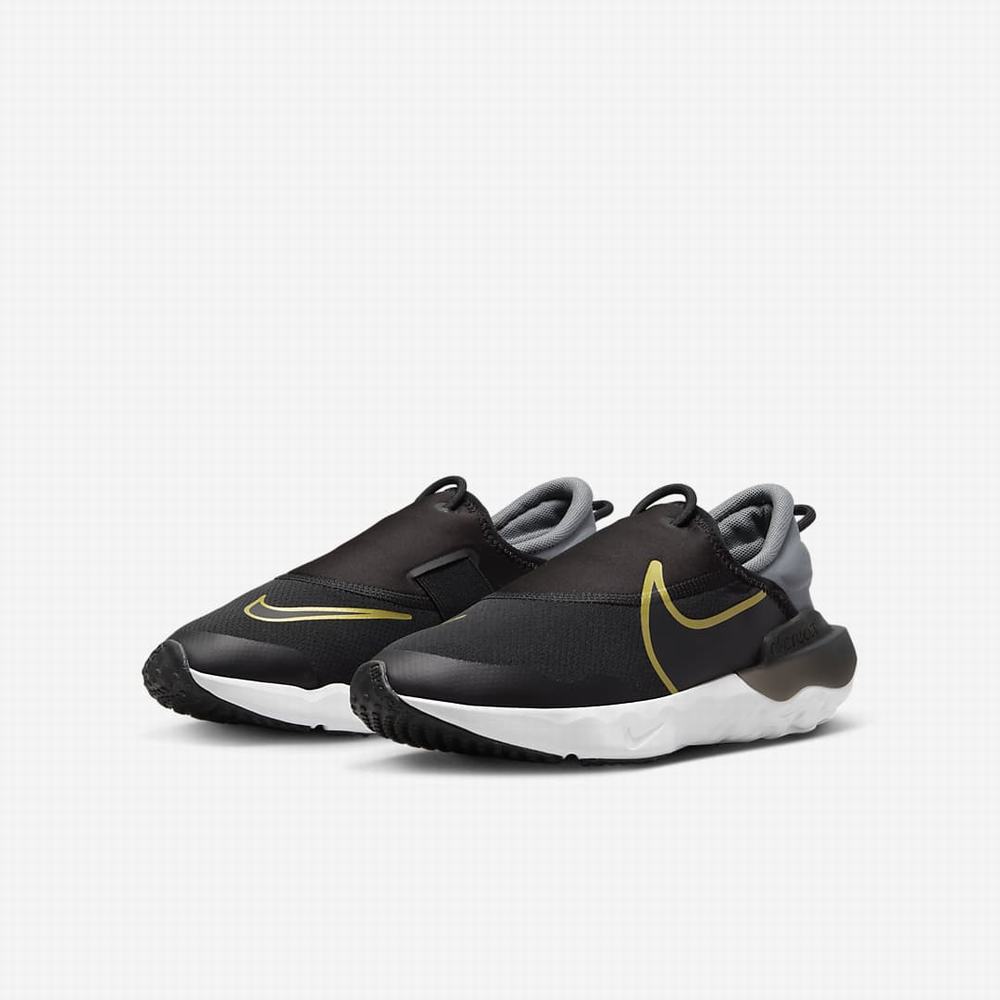 Bezecke Topanky Nike Flow Detske Čierne Siva Biele Metal Zlate | SK401953