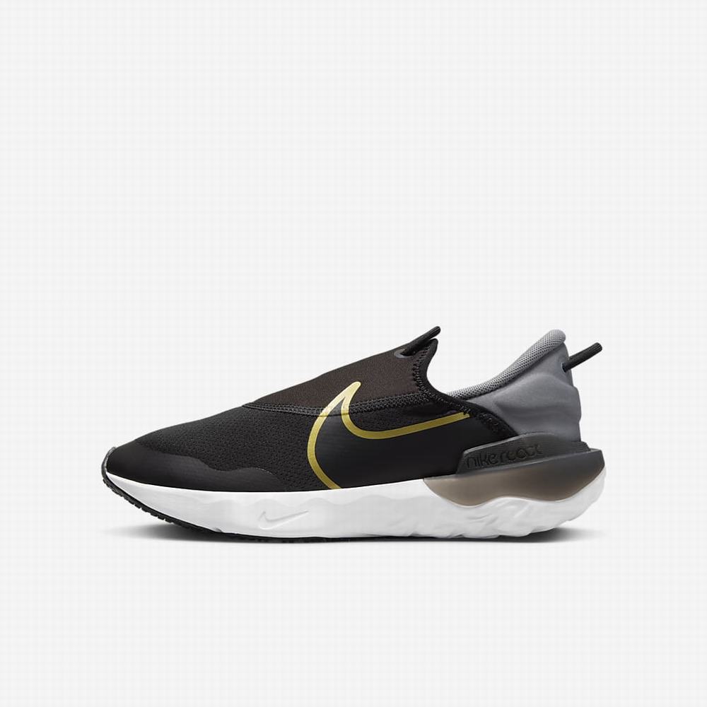 Bezecke Topanky Nike Flow Detske Čierne Siva Biele Metal Zlate | SK401953