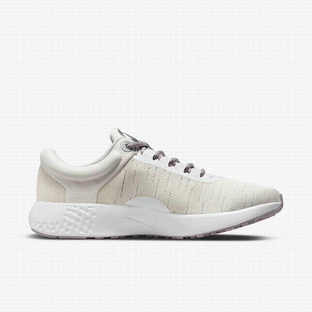 Bezecke Topanky Nike Renew Serenity Run Premium Damske Béžové Metal Siva | SK012934