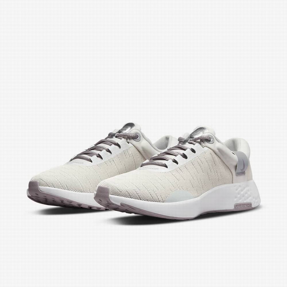 Bezecke Topanky Nike Renew Serenity Run Premium Damske Béžové Metal Siva | SK012934