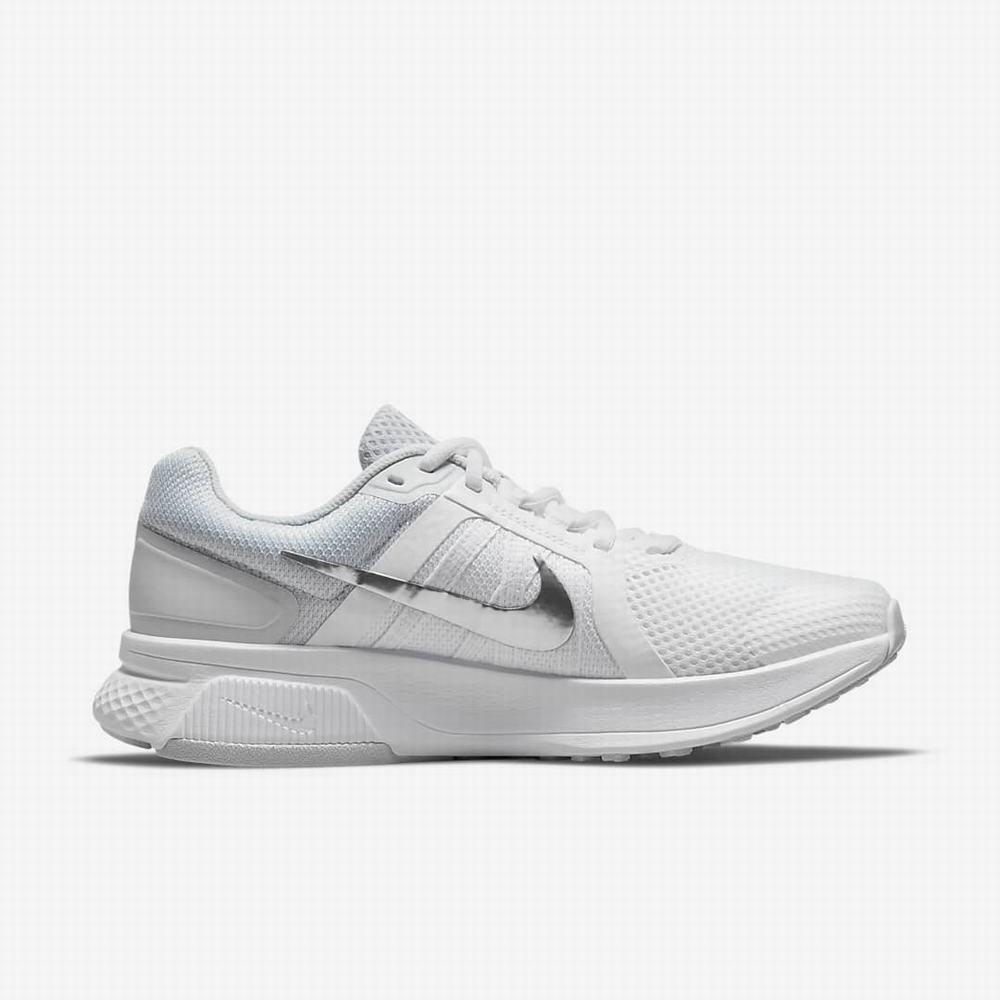 Bezecke Topanky Nike Run Swift 2 Damske Biele Platina Metal Strieborne | SK197826