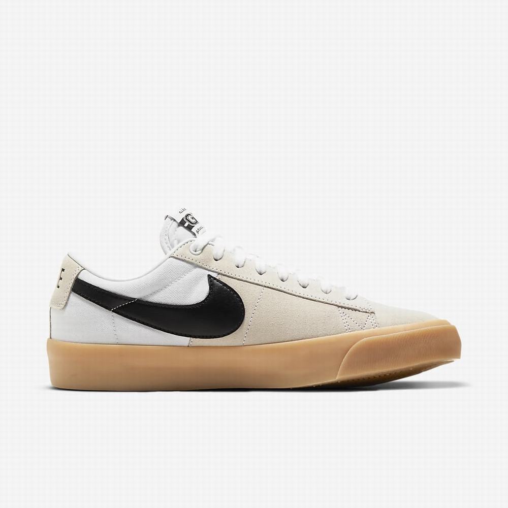 Skate Topanky Nike SB Zoom Blazer Low Pro GT Panske Biele Čierne | SK326045