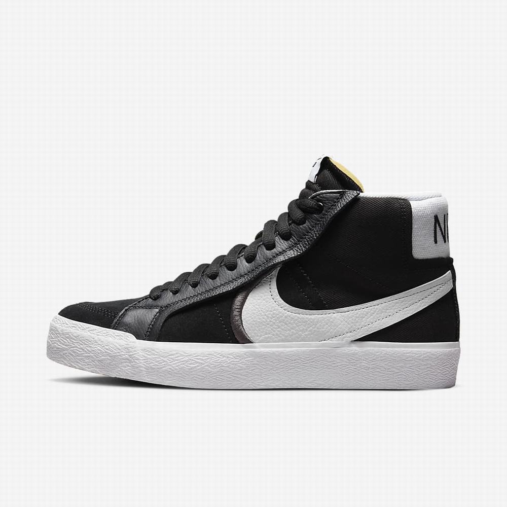 Skate Topanky Nike SB Zoom Blazer Mid Premium Plus Damske Čierne Biele | SK740851