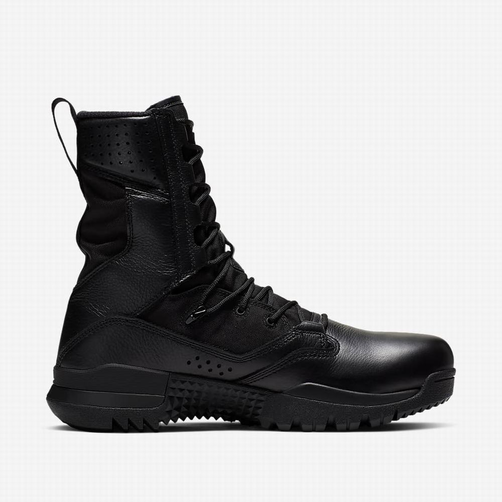 Takticke Topanky Nike SFB Field 2 8