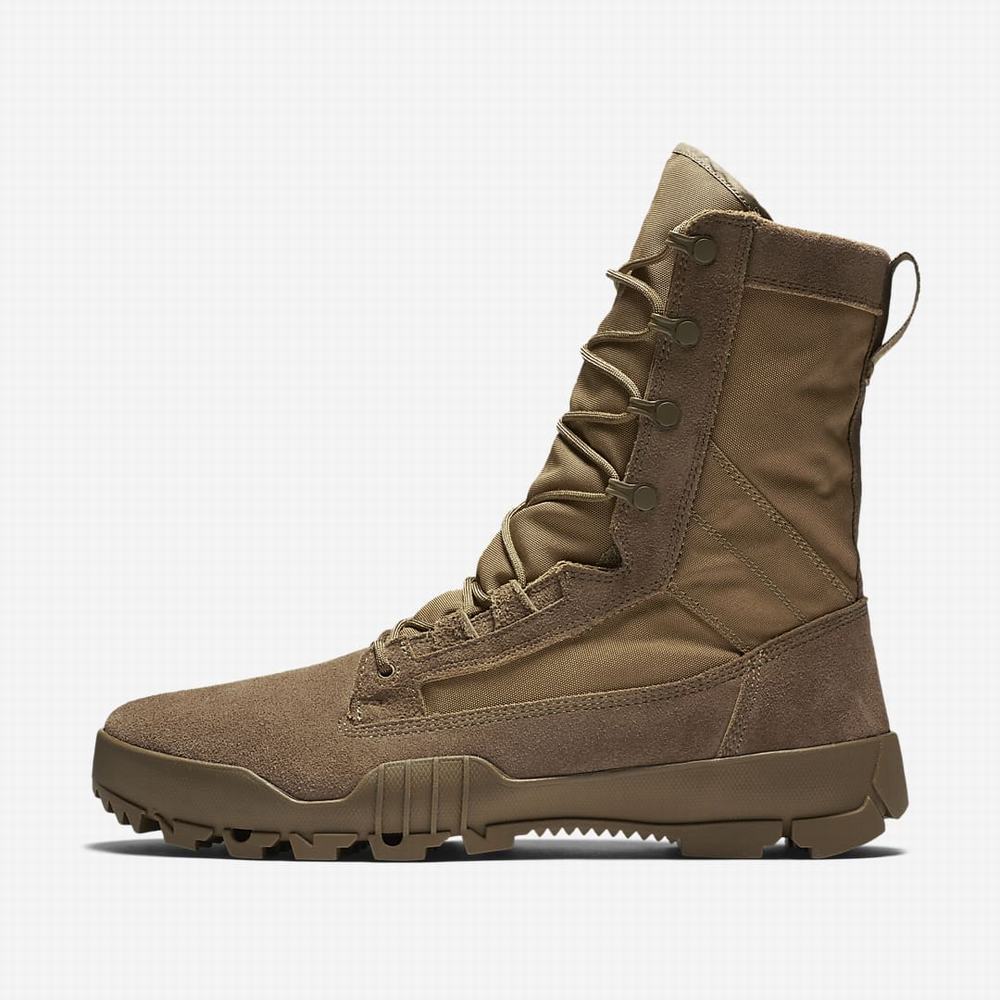 Takticke Topanky Nike SFB Jungle 8\