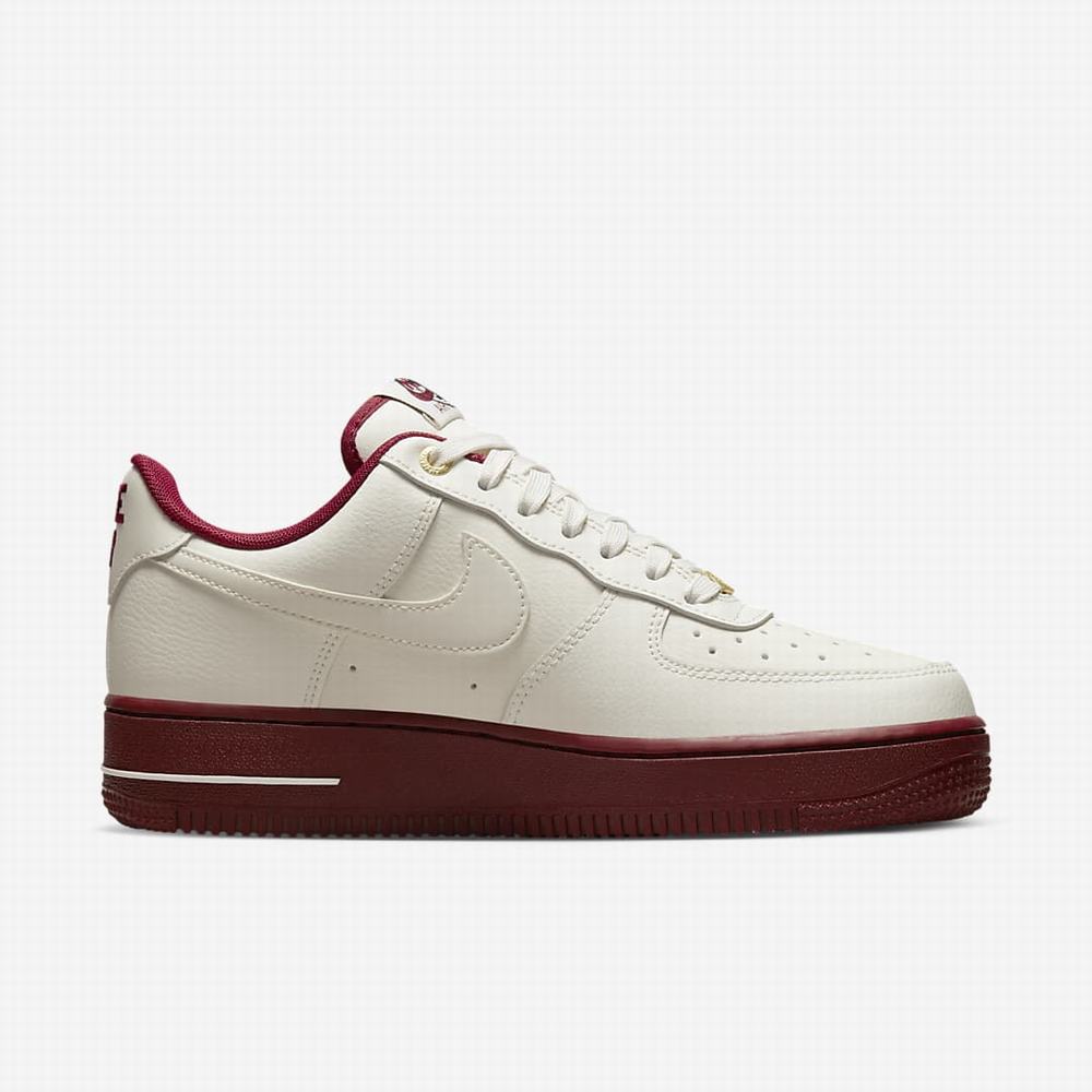 Tenisky Nike Air Force 1 '07 SE Damske Béžové Metal Zlate Čierne Červené | SK841053