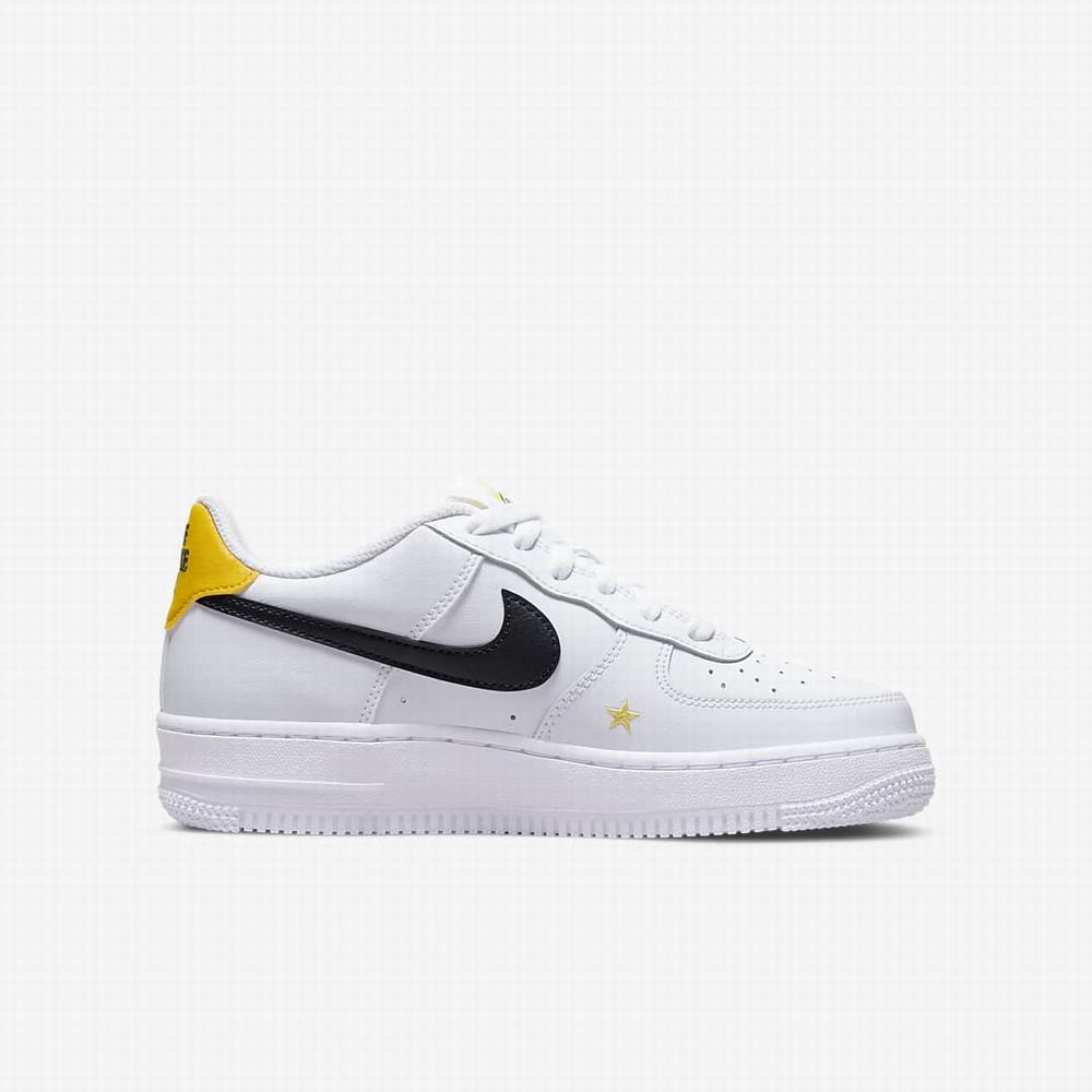 Tenisky Nike Air Force 1 LV8 Detske Biele Tmavo Čierne | SK042571