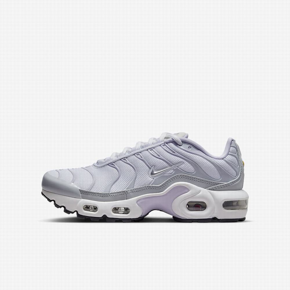 Tenisky Nike Air Max Plus Detske Biele Platina Nachový Metal Strieborne | SK618093