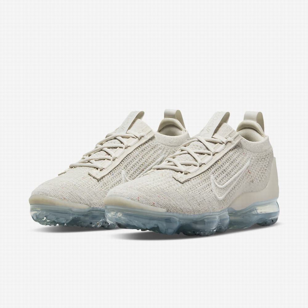 Tenisky Nike Air VaporMax 2021 Flyknit Damske Béžové Biele Metal Strieborne | SK860234