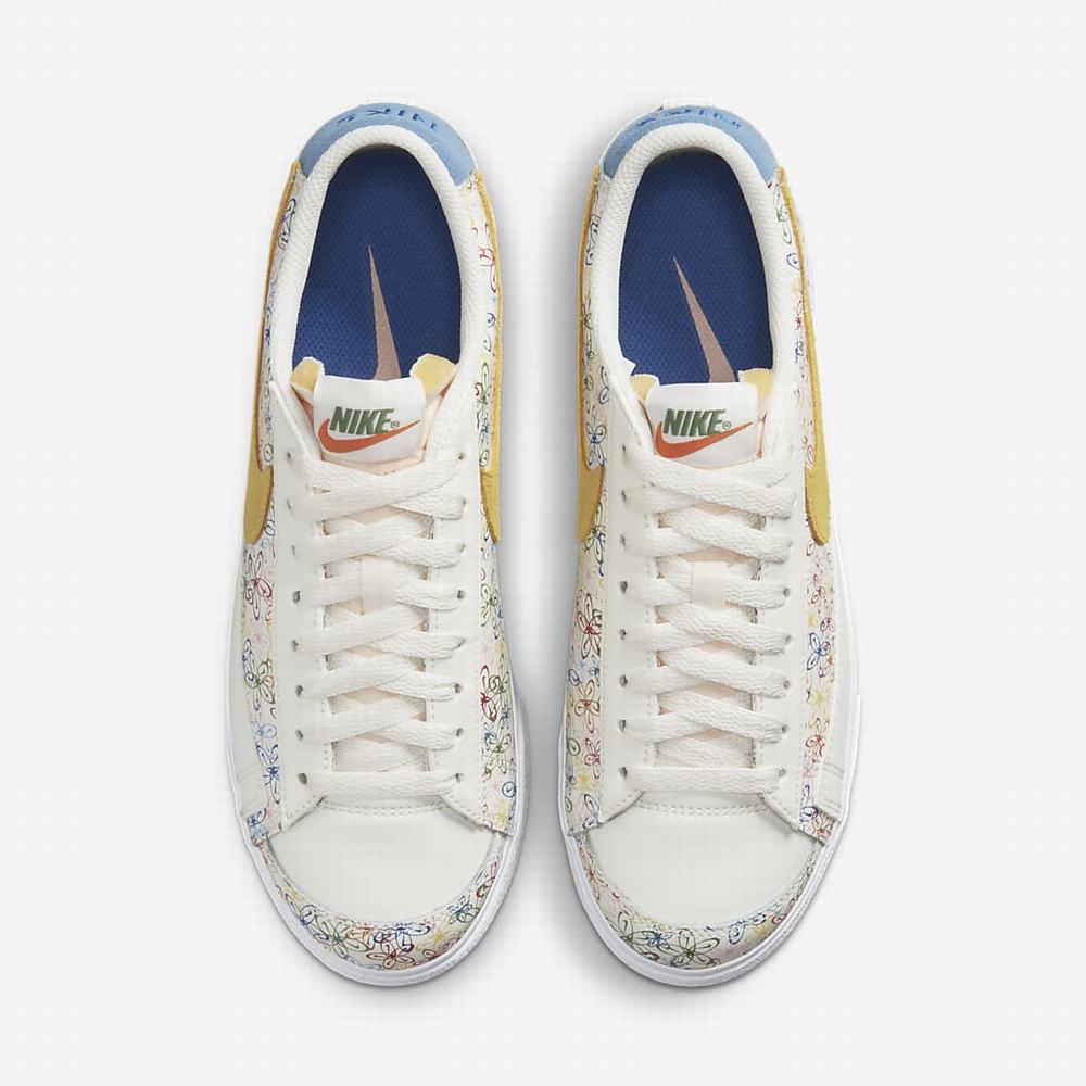 Tenisky Nike Blazer Low Platforme Damske Béžové Kráľovská Modrá Modre | SK962310