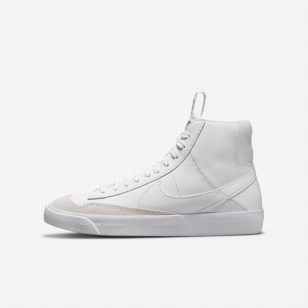 Tenisky Nike Blazer Mid \'77 SE Dance Detske Biele Čierne Biele | SK385912