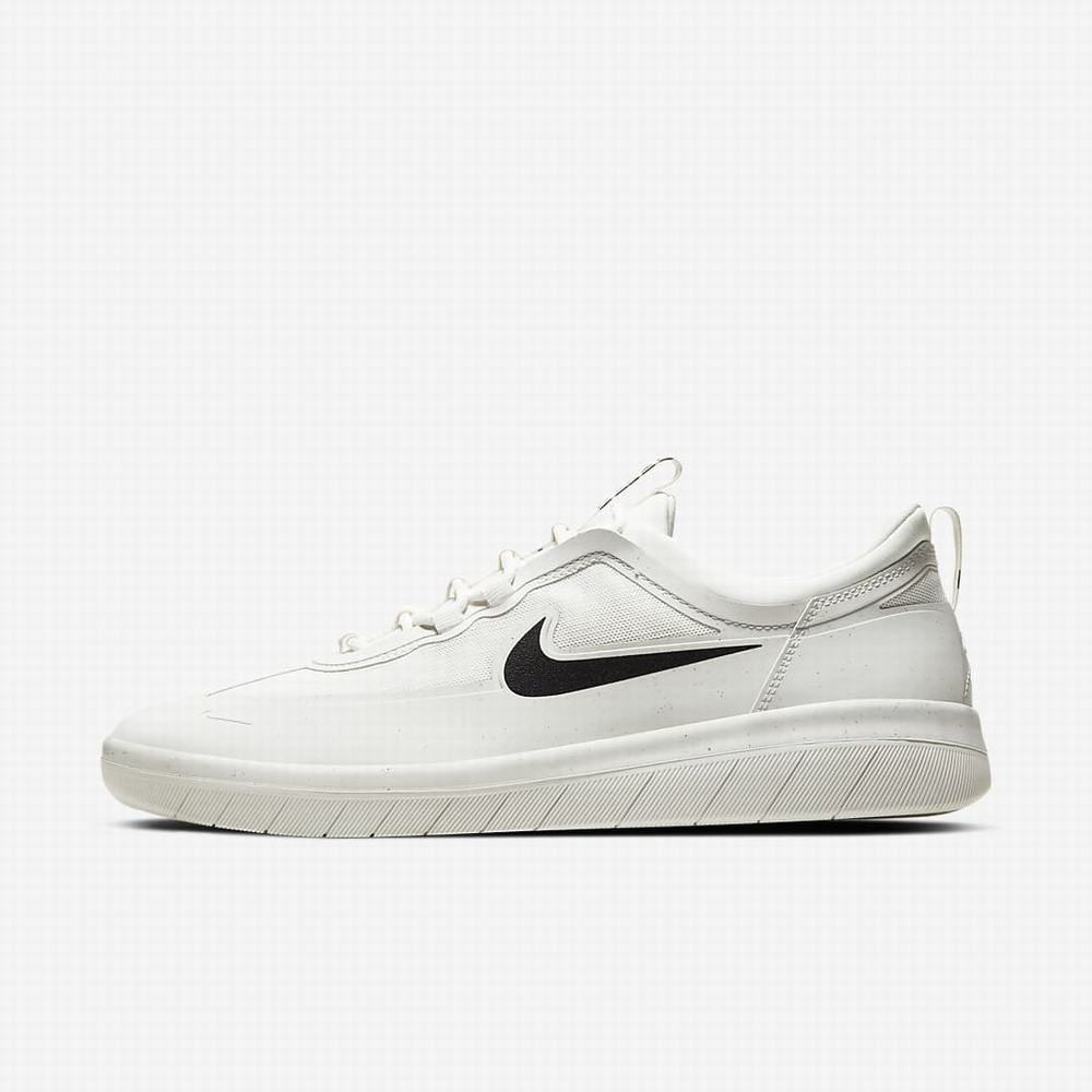 Tenisky Nike SB Nyjah Free 2 Damske Biele Čierne | SK654302