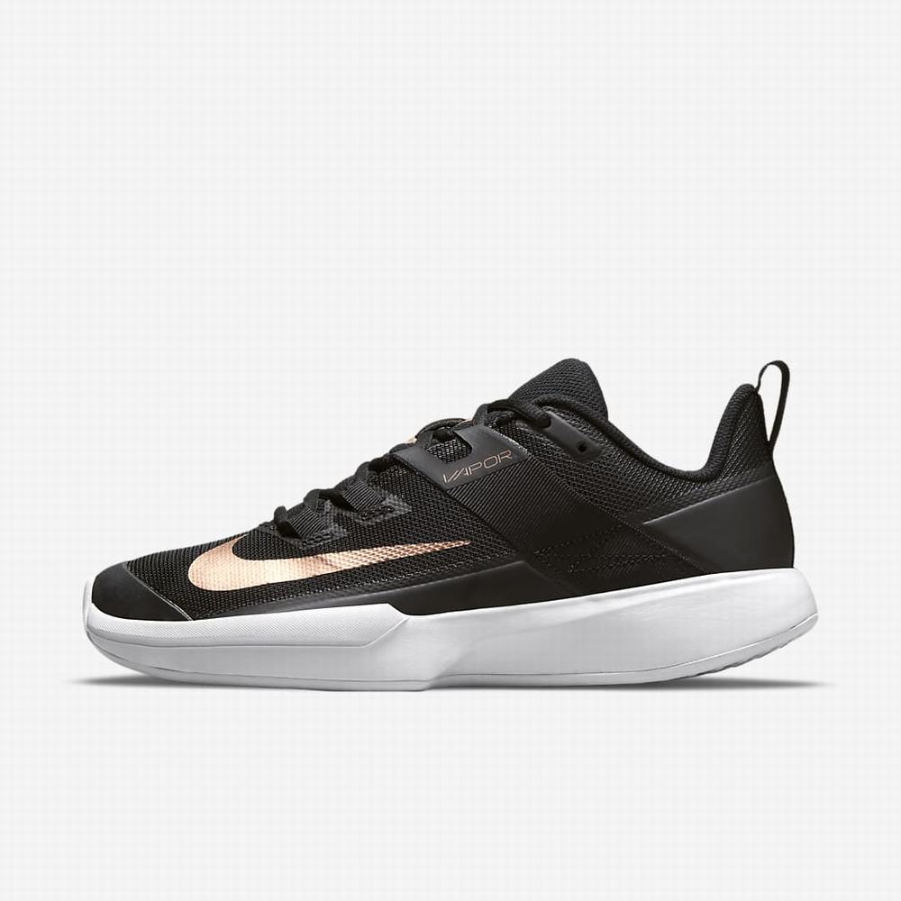 Tenisove Tenisky Nike NikeCourt Vapor Lite Damske Čierne Biele Metal Červené | SK243069